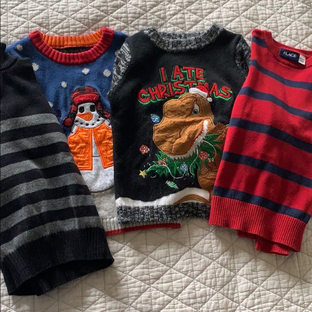 Boys Sweaters Size 5 - Christmas sweaters